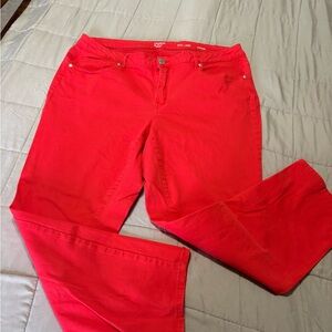 crown & ivy Red Ankle & Cropped Jeans